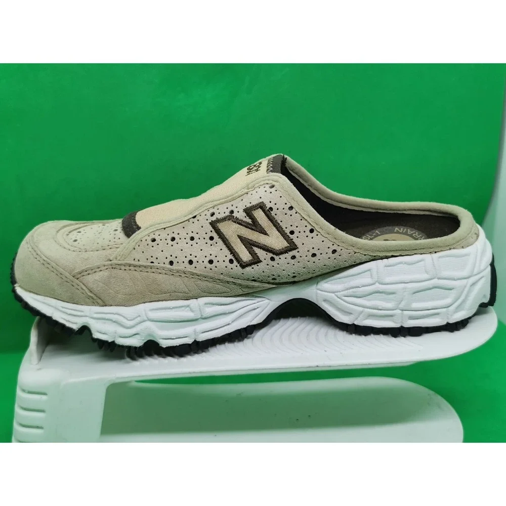 New Balance 801 Slip On All Terrain Beige Suede Leather Shoes Size 6.5 D W801FC